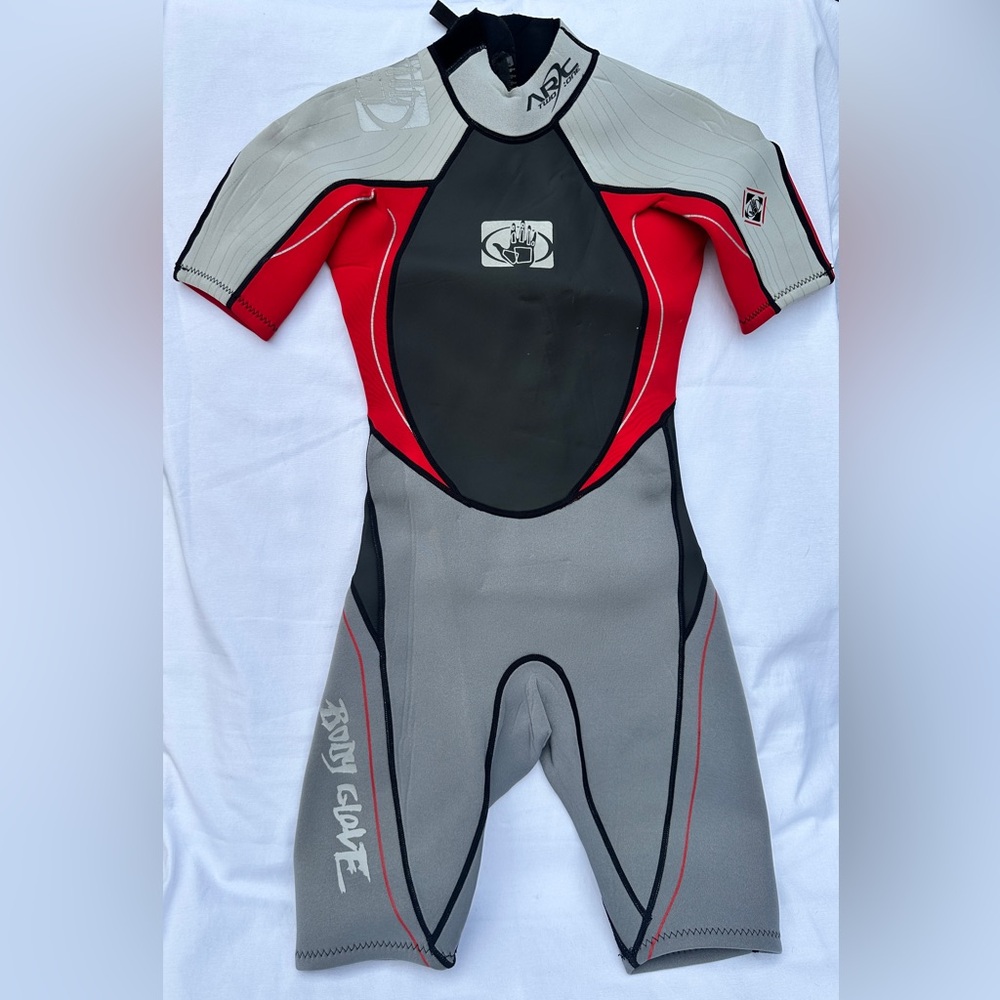 UNISEX Body Glove Youth Pro 3 2mm Spring Wetsuit for Surfing size 10